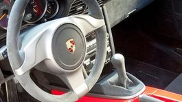 Porsche: Do GT3 sa vráti manuál! V Zuffenhausene 'prešaltovali' 