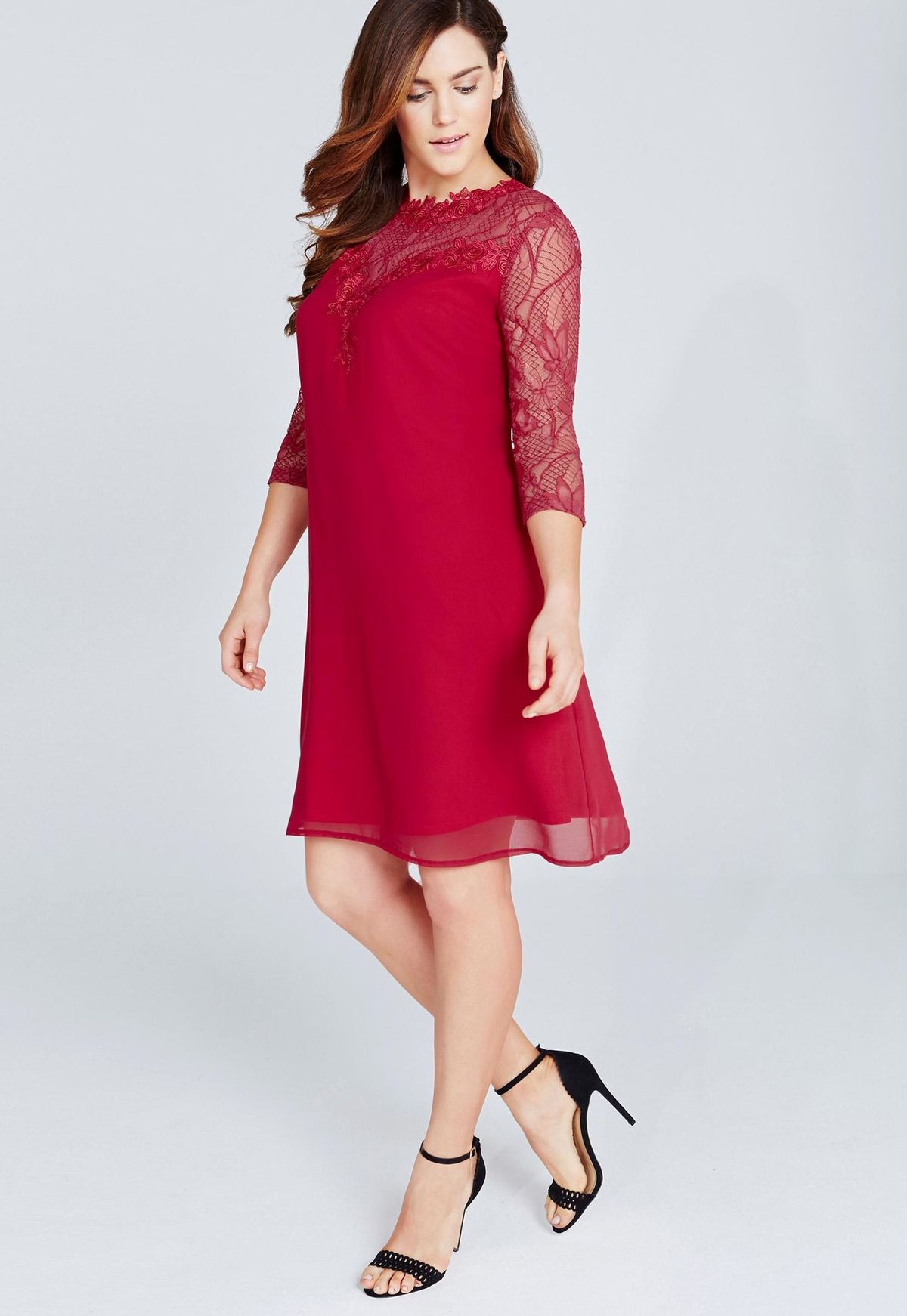 Model Little Mistress áčkového strihu s...