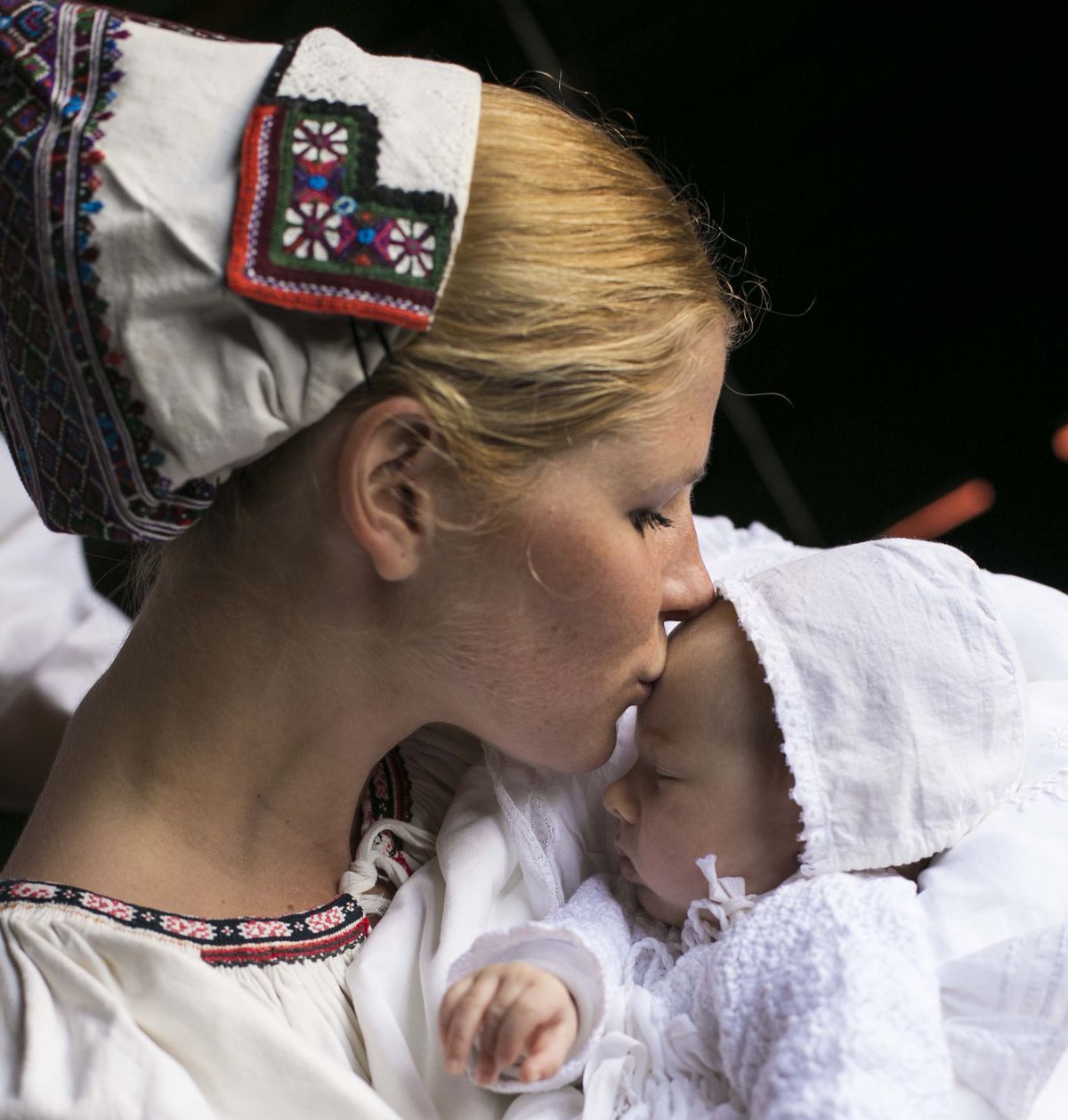 Folkloristka Katarína Krkošková s dcérou Emmou.