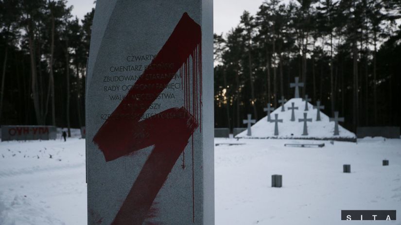Ukrajina, Kyjev, vandali, nacisti, pomník