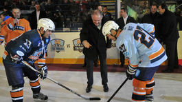 V Zápase hviezd sa viac tešil Šatan ako Bondra