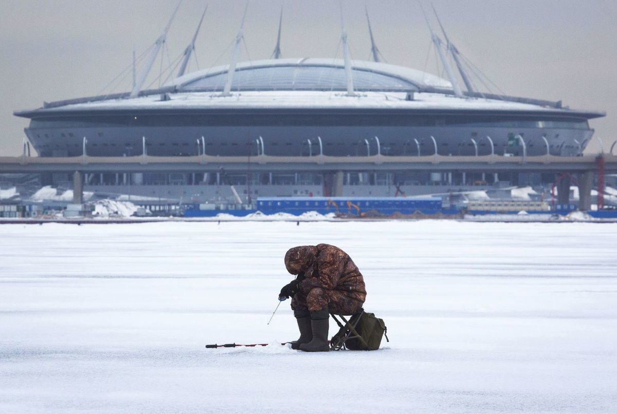 Rusko, rybár, zima, sneh, Petrohrad