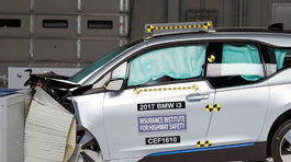 IIHS - crashtest 2017 BMW i3