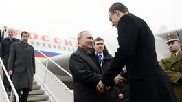 Putin je v Budapešti, s Orbánom bude rokovať o jadrovej elektrárni Paks
