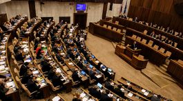 Poslanci budú opäť rokovať o doplnkových ordinačných hodinách