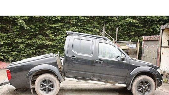 Nissan Navara D40  - problém s rámom