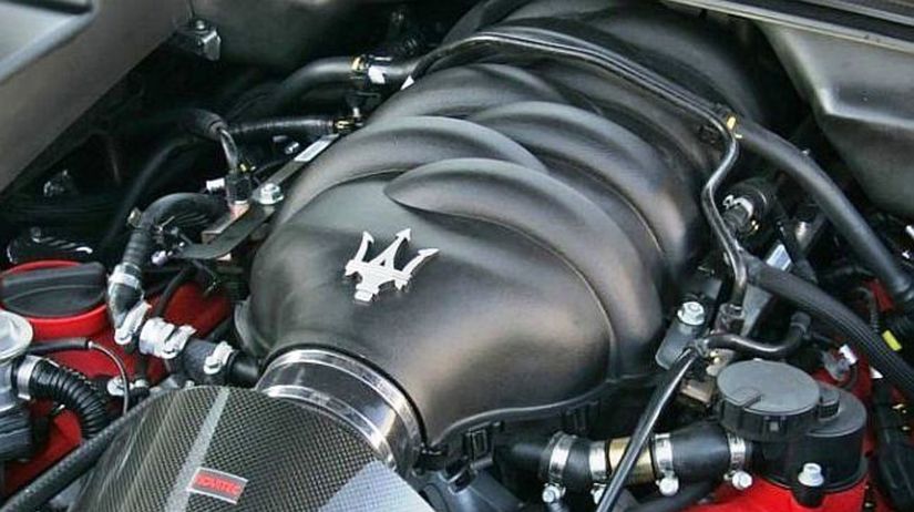 Maserati - motor