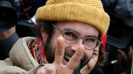 Dostal pokutu. Pomoc migrantom však neľutuje