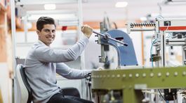 Prečo začať pracovať pri štúdiu?