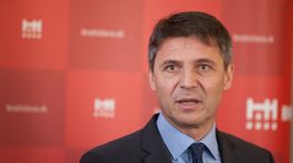 Nových pravidiel parkovania sa Bratislava tak skoro nedočká