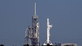 Spoločnosť SpaceX odložila štart rakety Falcon 9