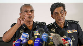 Pátrajú po štyroch podozrivých z vraždy Kim Čong-nama