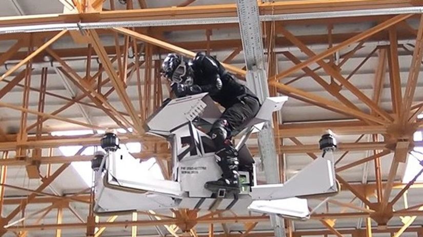 Hoversurf Scorpion-3 je vlastne krížencom...