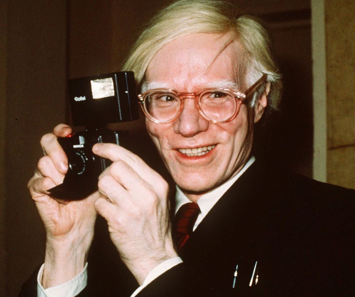 Andy Warhol na archívnej snímke z roku 1976.
