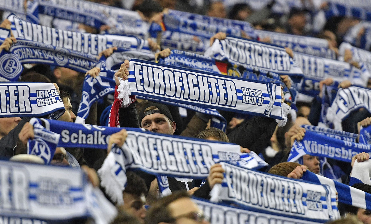 Fanúšikovia Schalke 04 Gelsenkirchen.