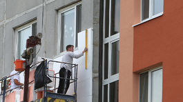 Bytovky si pýtajú vynoviť fasády aj vnútro