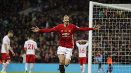 Manchester United získal Ligový pohár. Finále rozhodol Ibrahimovič