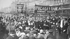 Aj prvá ruská revolúcia bola nežná
