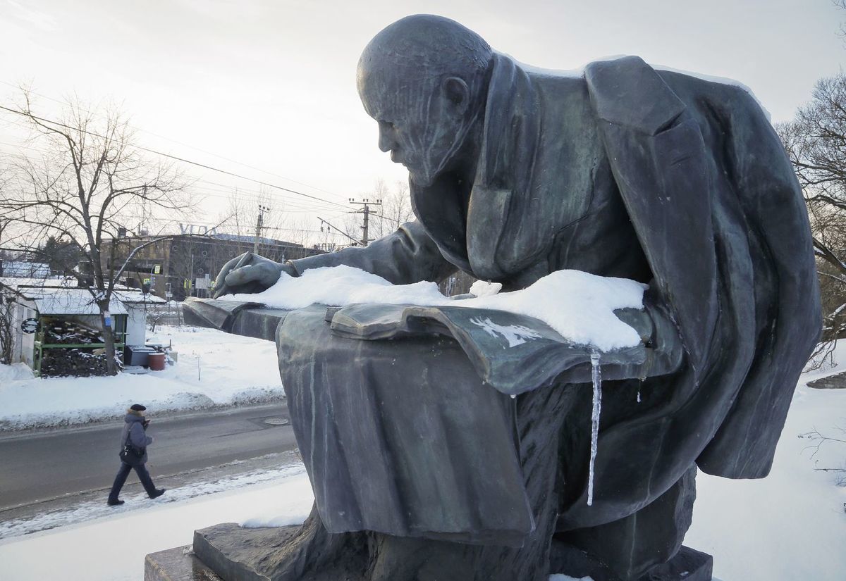 Lenin, Rusko, socha