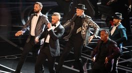 Oscarovú šou odštartoval spevák Justin Timberlake.