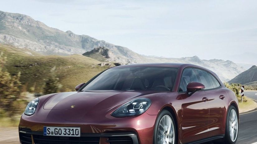 Panamera Sport Turismo je s fastbackom zhodná...