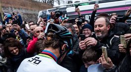 Sagan skončil na Gent-Wevelgem tretí. V cieli sa hneval na Holanďana Terpstru
