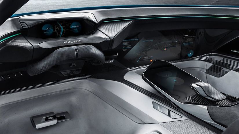 Responzívny i-Cockpit je vybavený nielen...