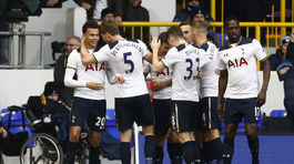 Tottenham rozdrvil Watford, Chelsea opäť bližšie k titulu