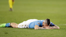 Neapol sa na prekvapenie nezmohol. Arsenal si urobil ďalšiu hanbu