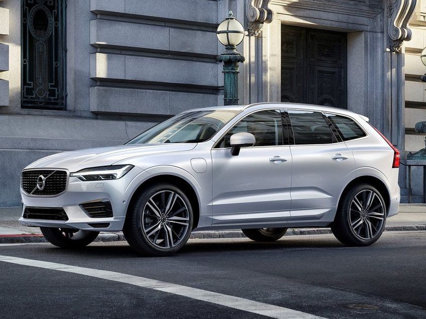 Volvo XC60 boduje najmä ekologickým pohonom a...