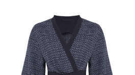 Zavinovací kabátik na spôsob kimona Marks & Spencer - 68,99 eura. 