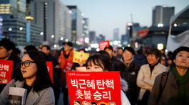 Južná Kórea definitívne nemá prezidentku. Rozhodol súd