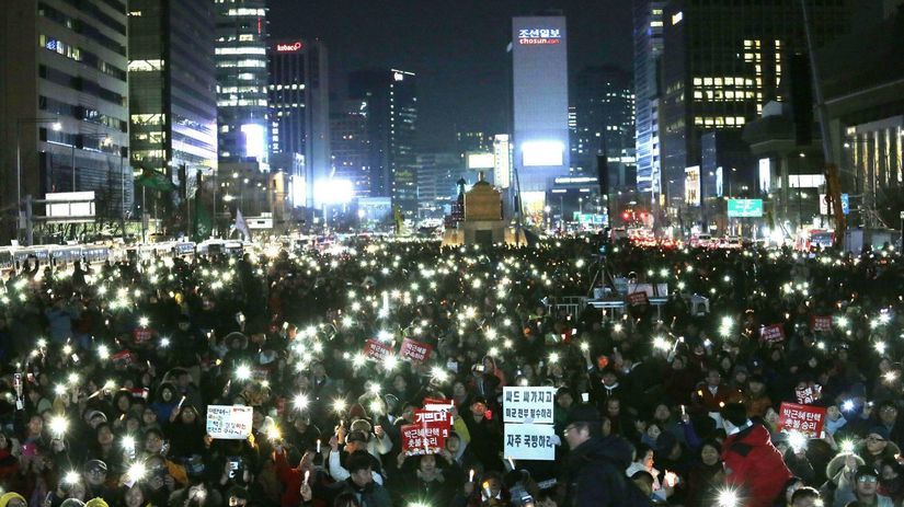 protest, Soul, Južná Kórea, Pak Kun-hje,...