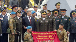 Porošenko sklamal, ale alternatívu zatiaľ nemá