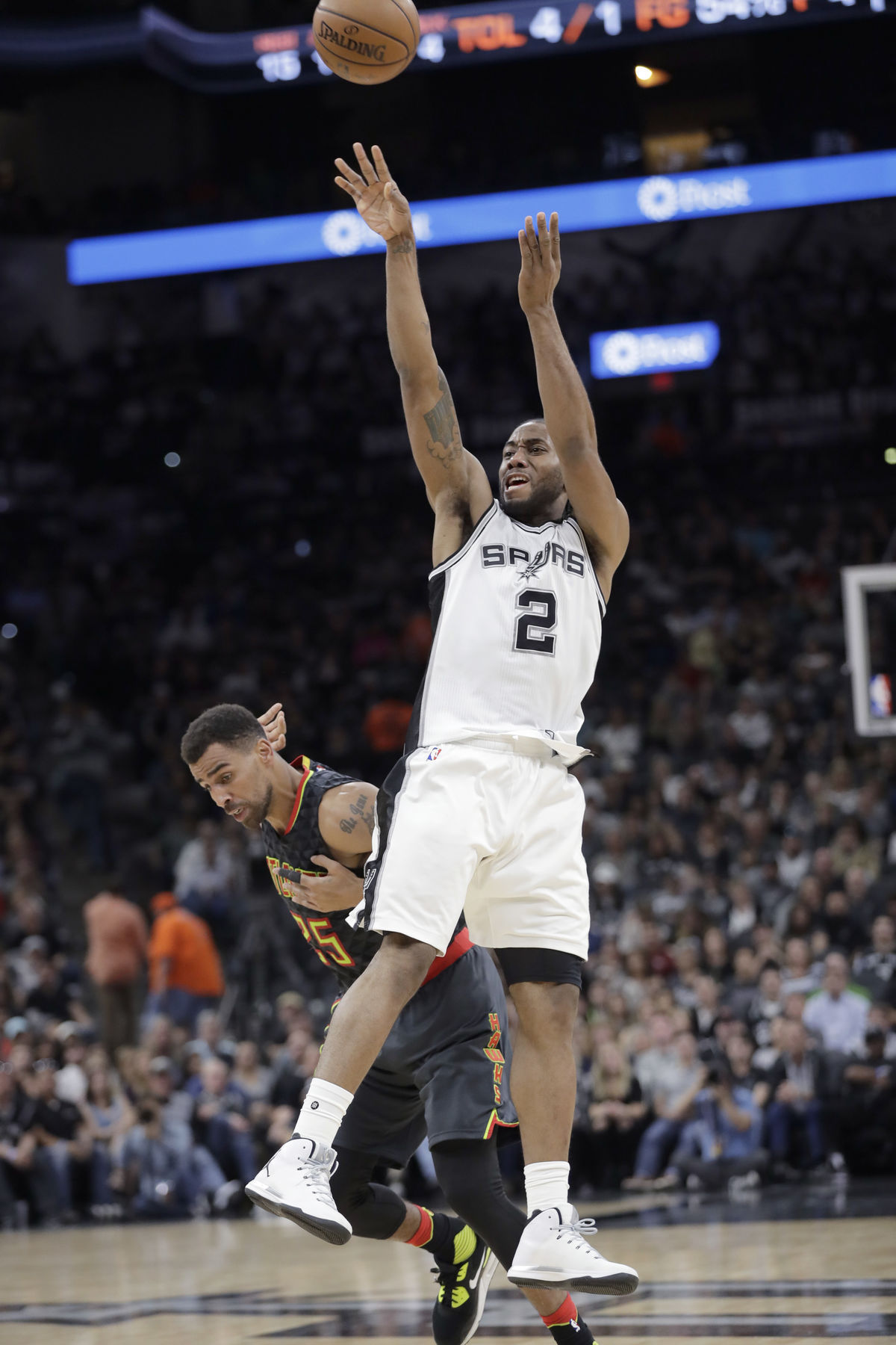 Kawhi Leonard zo San Antonia.