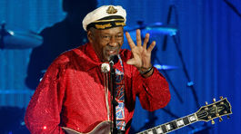 Odišla legenda rokenrolu Chuck Berry, dožil sa deväťdesiatky