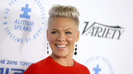 Slávna speváčka otvorene prehovorila o strate dieťaťa a zázraku, ktorý jej zmenil život