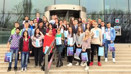 Vzdelanie ako dobrý štart do života. Domováci si prevzali štipendiá