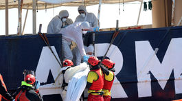 Pri líbyjskom pobreží zomrelo asi ďalších 250 migrantov