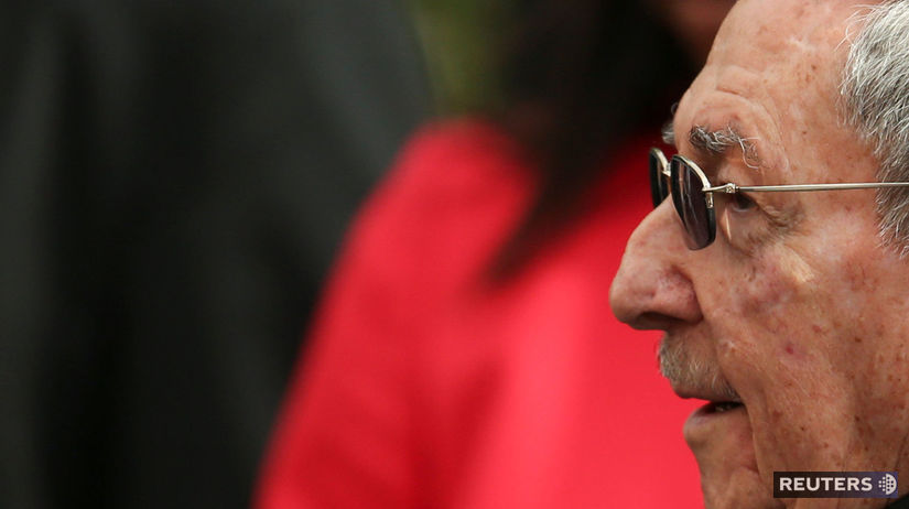 Kubánsky prezident Raúl Castro počas návštevy...