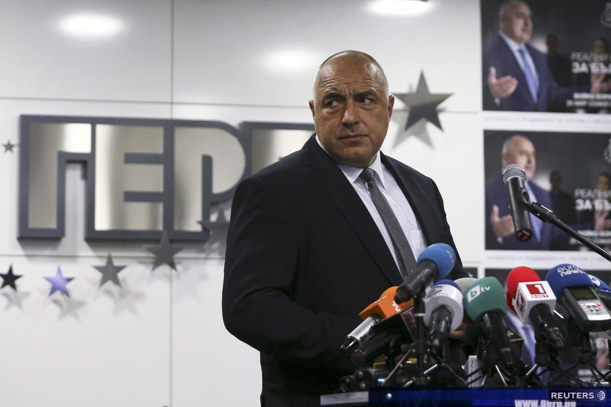 Bojko Borisov sa ako víťaz predčasných volieb...