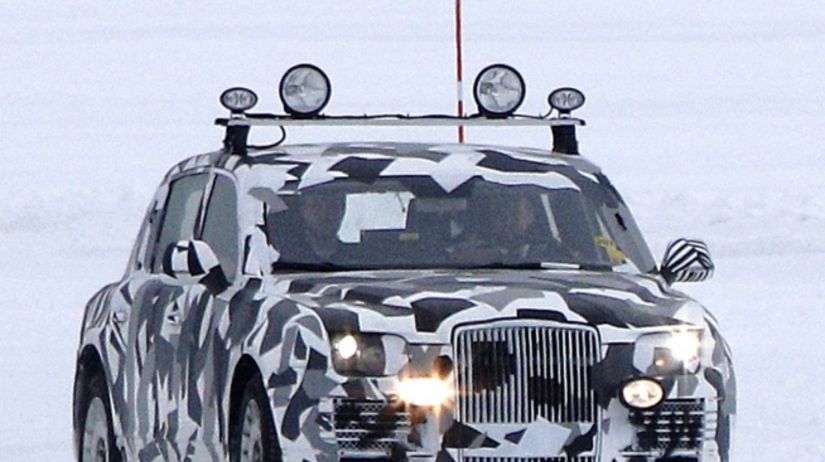 Dizajn naozaj pripomína modely Rolls-Royce. A...