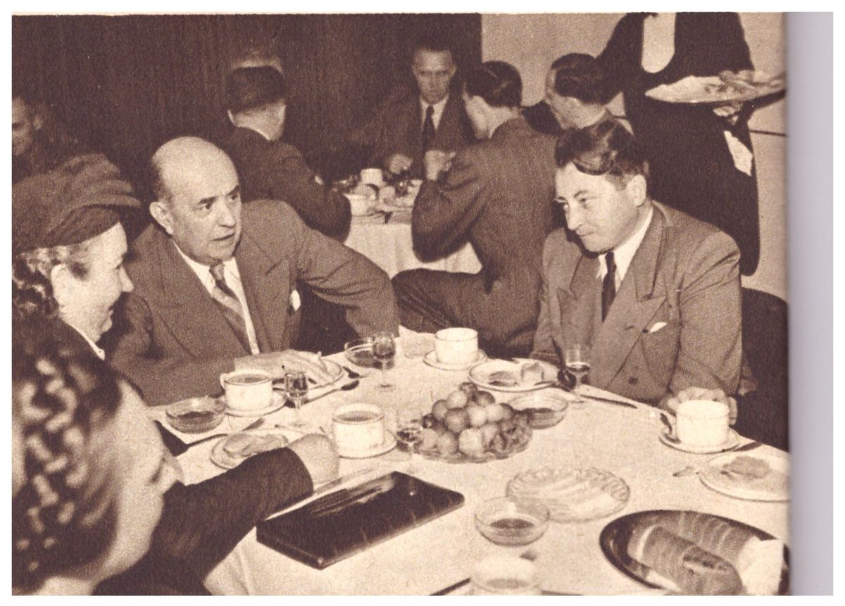 Jan Masaryk s Vladimírom Clementisom, rok 1946.