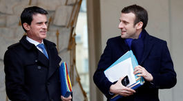 Francúzsky expremiér Valls podporí vo voľbách Macrona