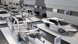 Audi A8 - skelet 2017