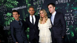 Tom Holland, Charlie Hunnam, Sienna Miller a Robert Pattinson
