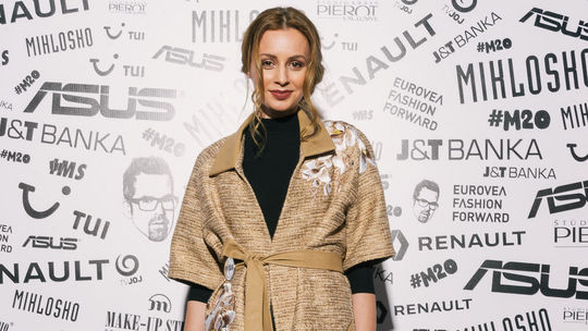 Speváčka Mária Čírová v kreácii z dielne Fera...