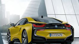 BMW i8 Protonic Frozen Yellow - 2017