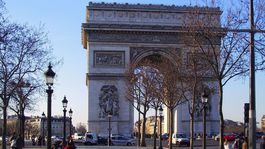 Paríž, Víťazný oblúk, Champs Elysees