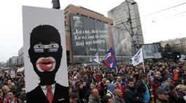 Kto neskáče, ten je Vučič